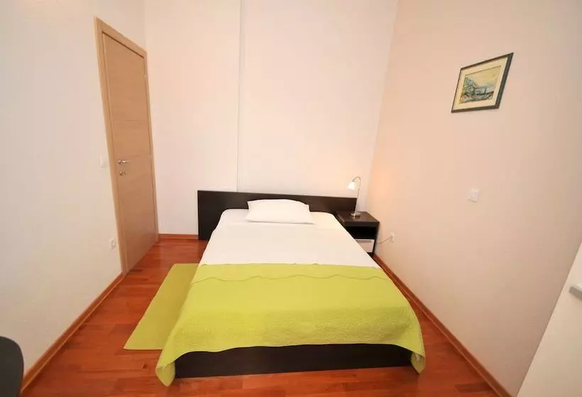 スタンダードシングルルーム, Apartments & Rooms Villa Maslina