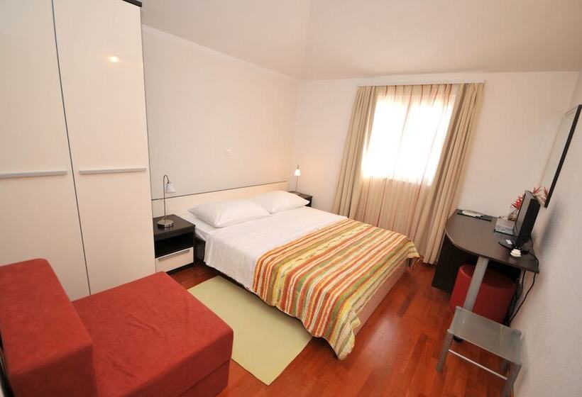 スタンダードルーム, Apartments & Rooms Villa Maslina