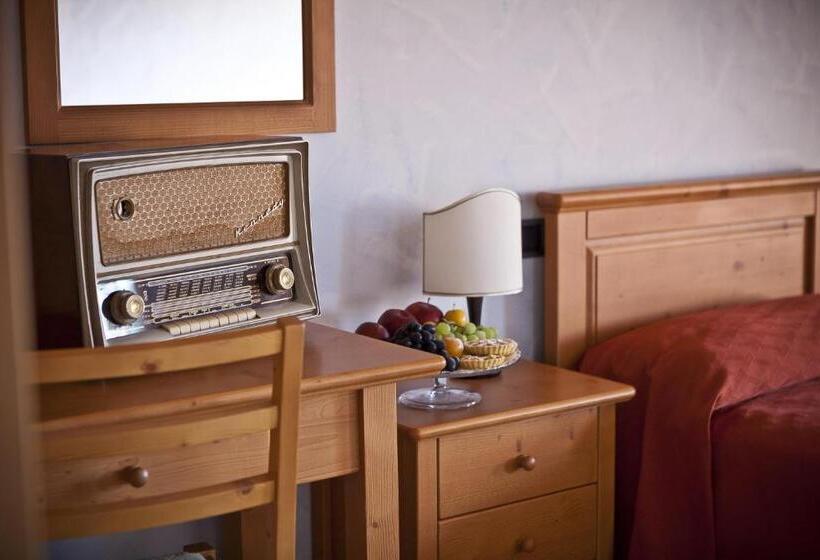 基本三人间, Agriturismo Ai Casoni