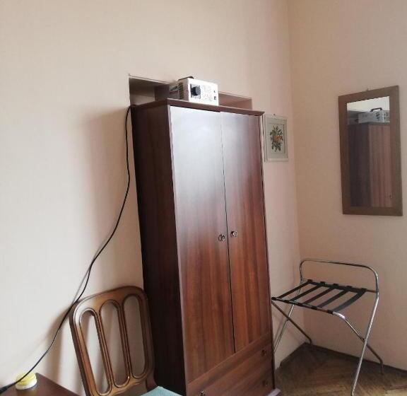 Chambre Standard, Albergo Anna