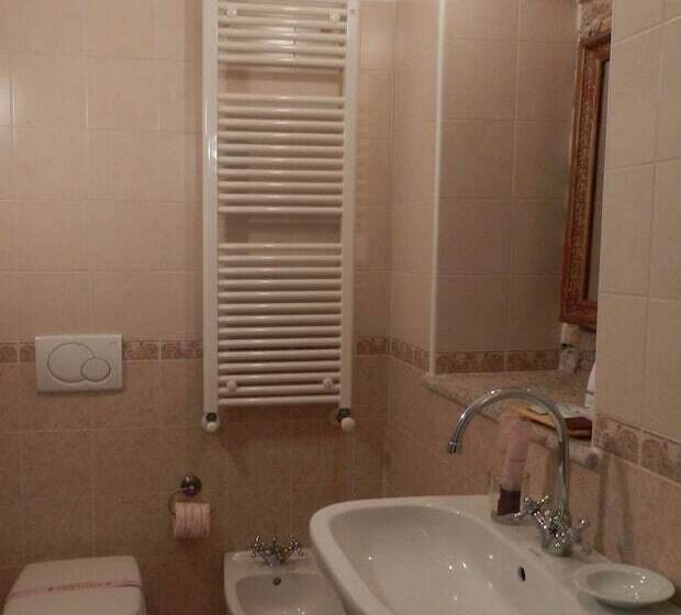 اتاق استاندارد با تخت دوبل, Albergo La Ripa