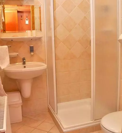 スタンダードトリプルルーム, Ametiszt Hotel Harkány
