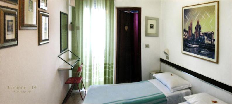 Standardzimmer, Ariston