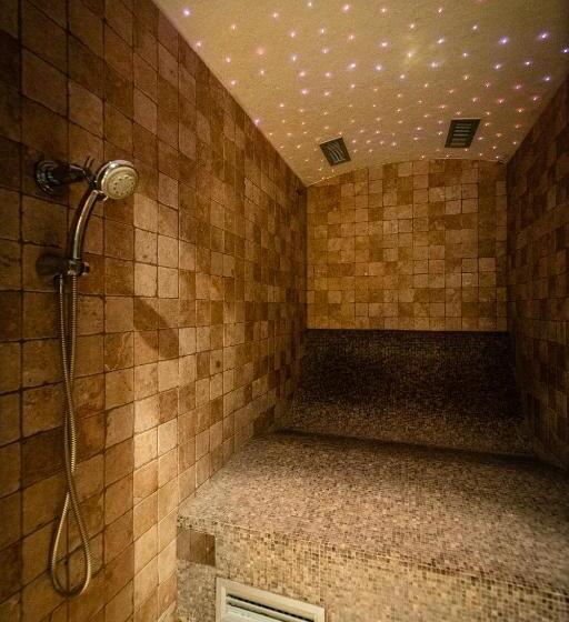 디럭스 룸 킹사이즈 침대, Boutique Exclusive B&b