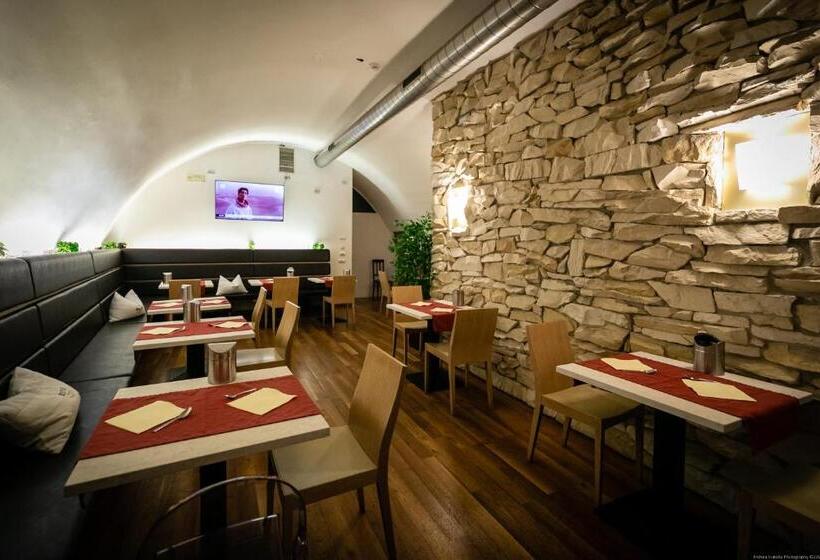 복층 룸 퀸 침대, Boutique Exclusive B&b