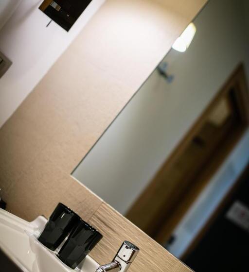 복층 룸 퀸 침대, Boutique Exclusive B&b