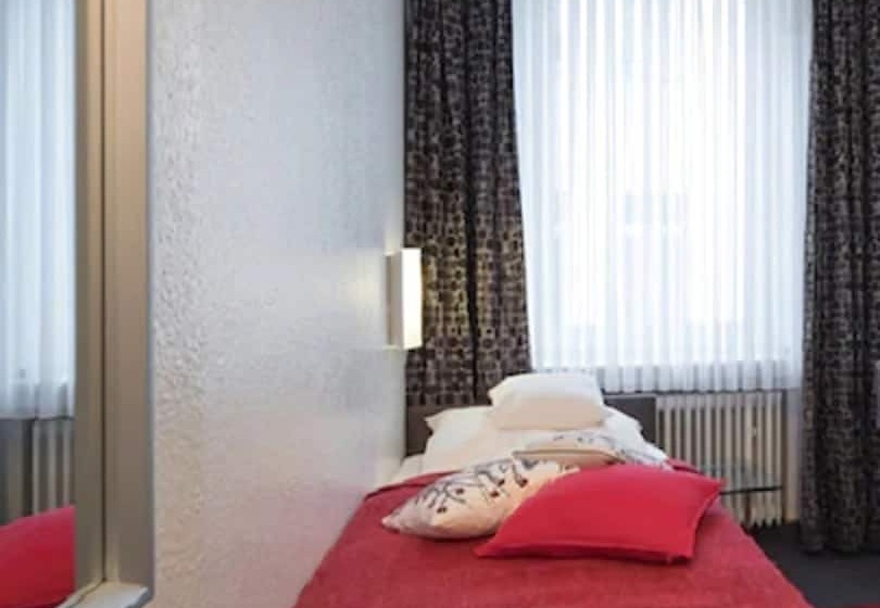 غرفة قياسية فردية, Brandenburger Hof