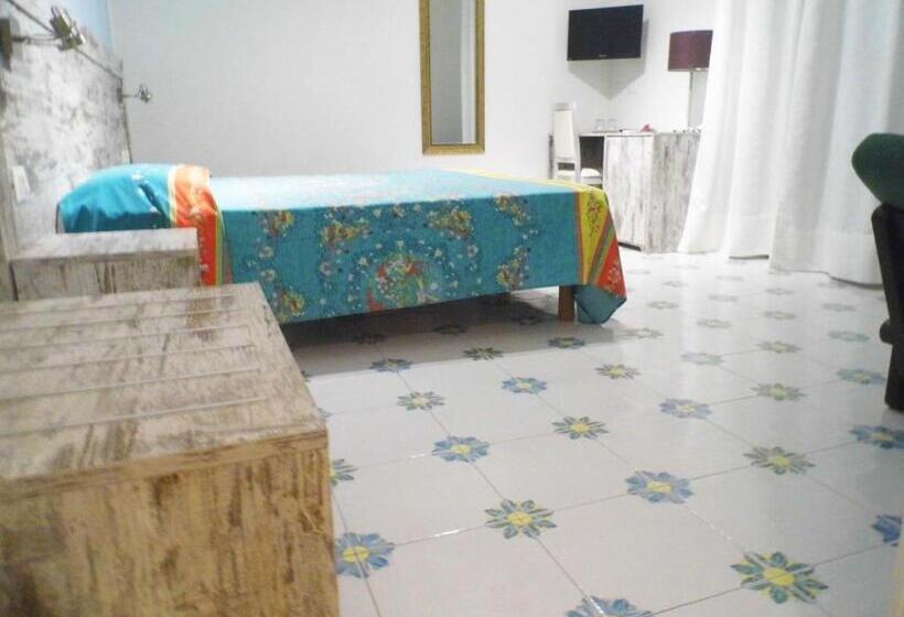 Triple Room Sea View, Capo Sud