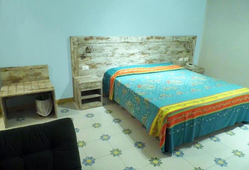 Triple Room Sea View, Capo Sud