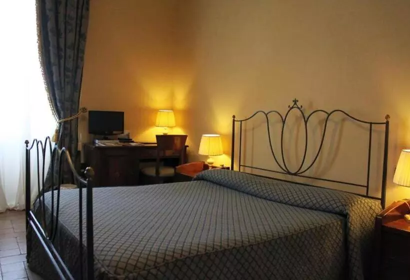 اتاق راحتی, Castello Montegiove