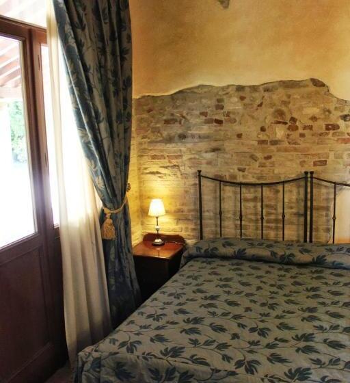 高级大房间, Castello Montegiove