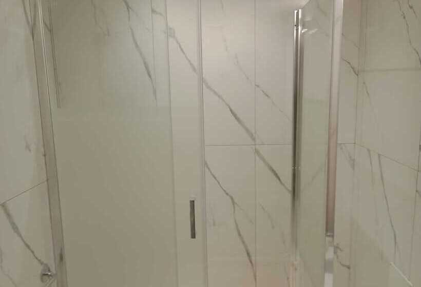 اتاق استاندارد, Centrale Europa