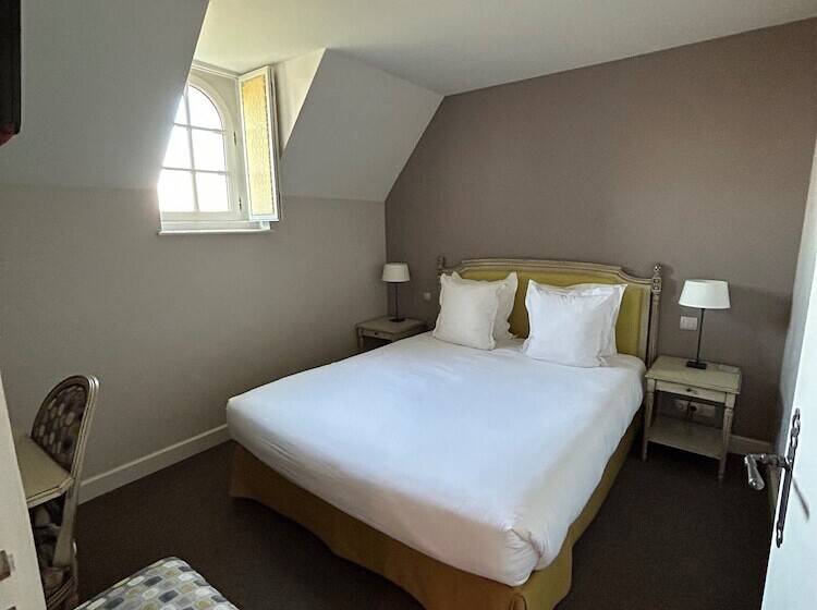 Классический Номер, Chateau Sainte Sabine