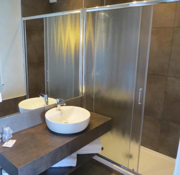 غرفة قياسية ذات إطلالة, De Charme Regency