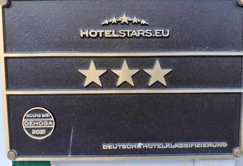 اتاق استاندارد یک نفره, Die Tanne