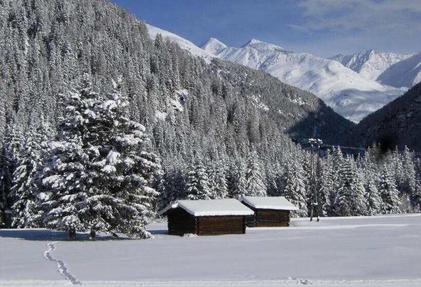 Comfort room with balcony, Garni Thurwieser   B&b