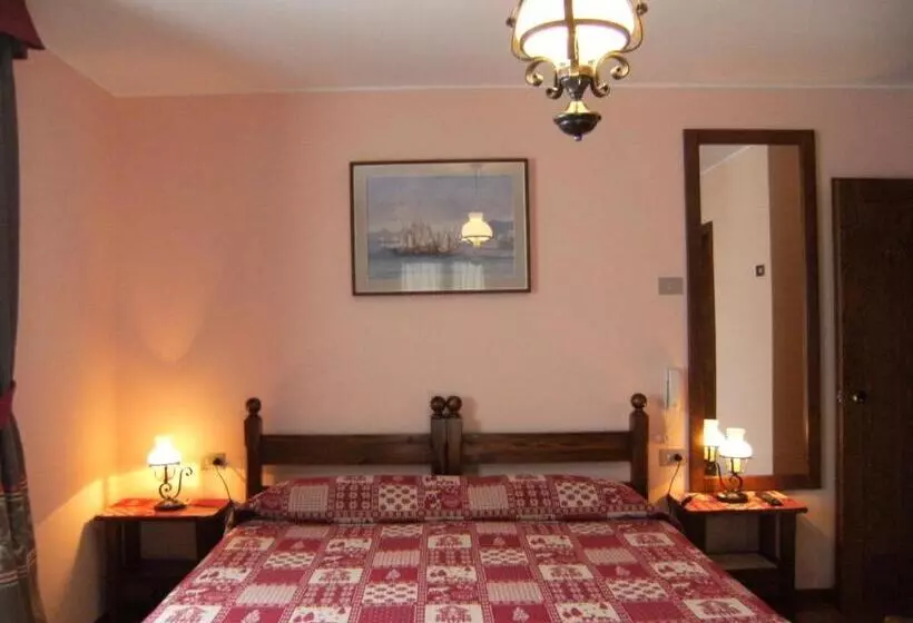 Comfort room with balcony, Garni Thurwieser   B&b
