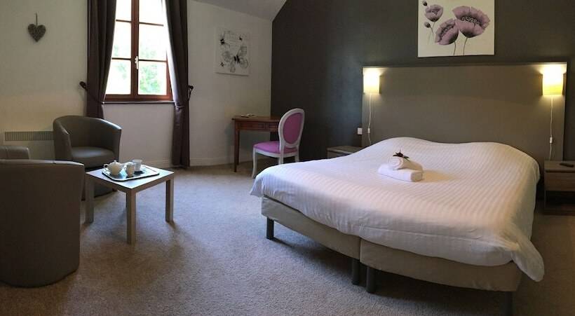 Номер Superior, Hôtel & Restaurant Le Moulin De Chaméron, The Originals Relais