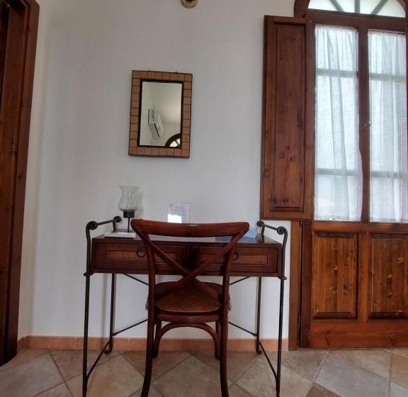 غرفة سوبيريور, La Corte Rosada