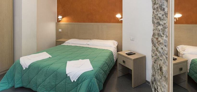 اتاق عادی, La Zorza