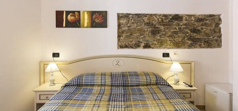 اتاق استاندارد, La Zorza