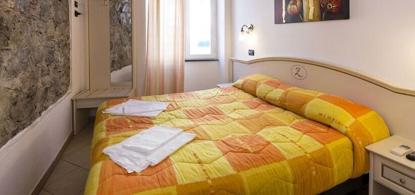 اتاق استاندارد, La Zorza