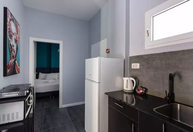 1 Bedroom Apartment