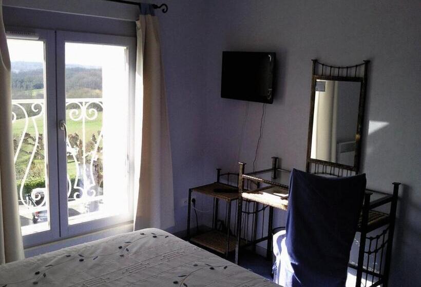 חדר סטנדרט, Logis L Auberge Du Quercy Blanc