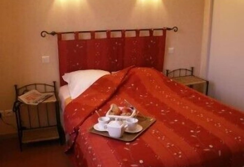 חדר סטנדרט, Logis L Auberge Du Quercy Blanc