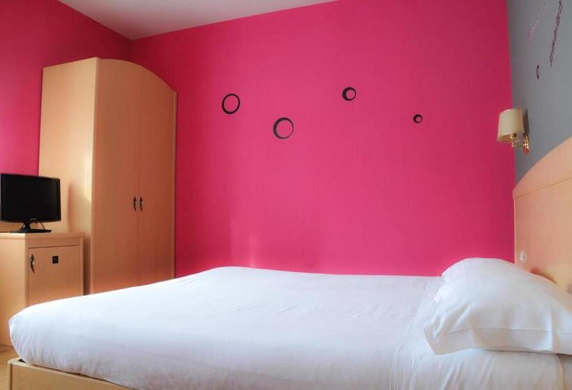 스탠다드 싱글 룸, Marco Effe