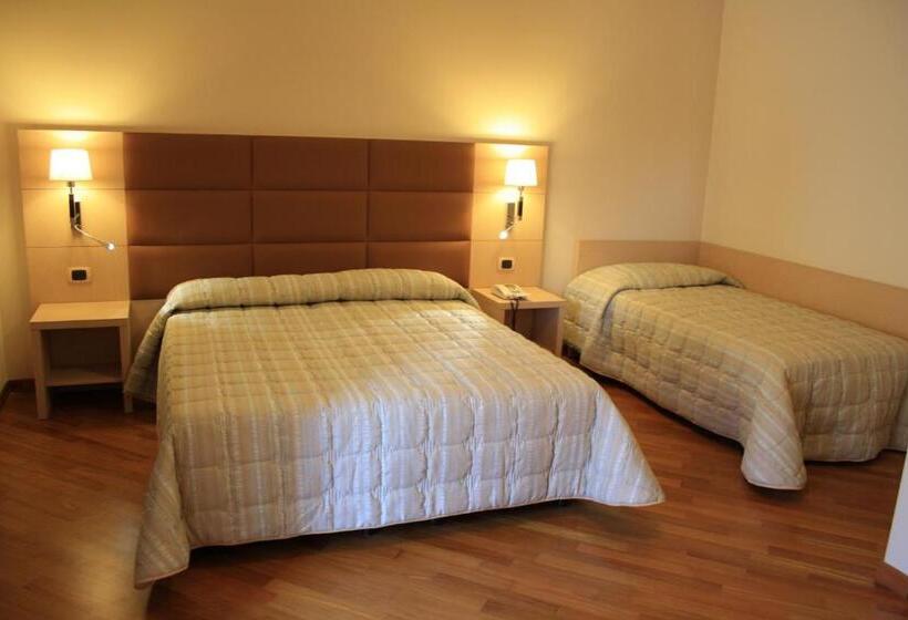 חדר סופריור, Ottagono