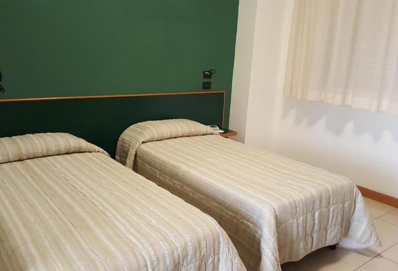 חדר סטנדרט, Ottagono