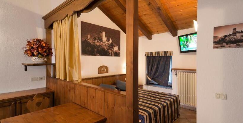 חדר סטנדרט לשלושה, Residence Chateau