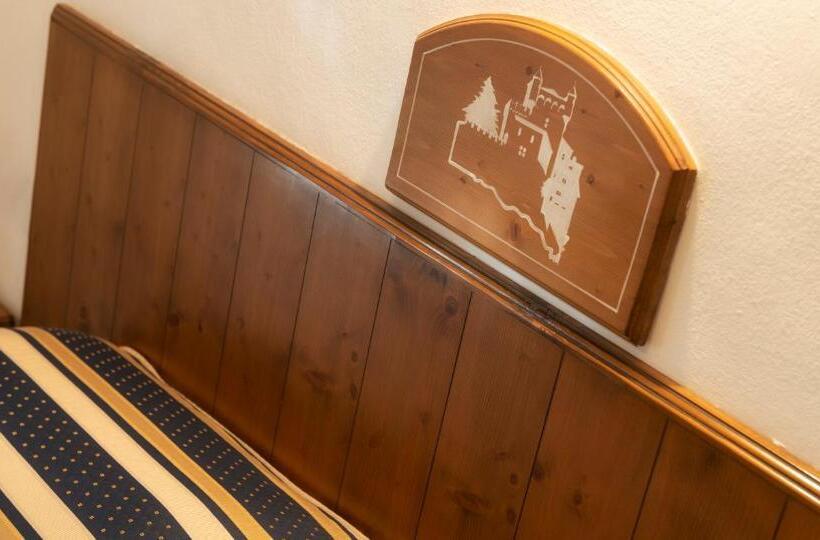 Номер Стандарт Трехместный, Residence Chateau