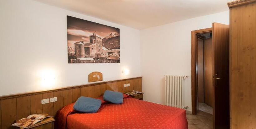 חדר סטנדרט לארבעה, Residence Chateau