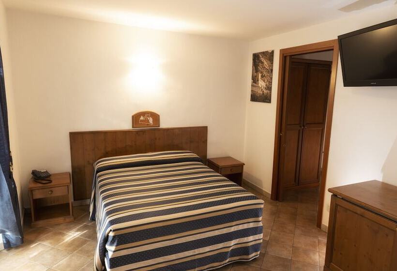 חדר סטנדרט יחיד, Residence Chateau