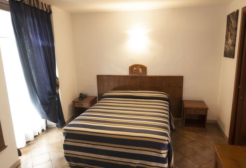 חדר סטנדרט יחיד, Residence Chateau