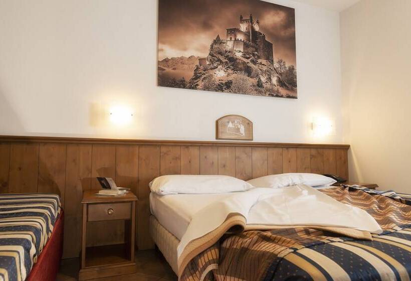 Номер Стандарт Трехместный, Residence Chateau
