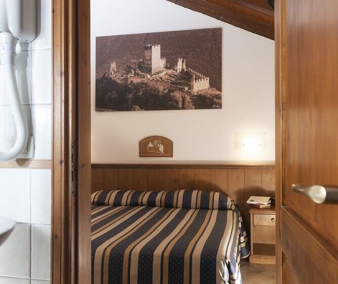 Номер Стандарт Трехместный, Residence Chateau