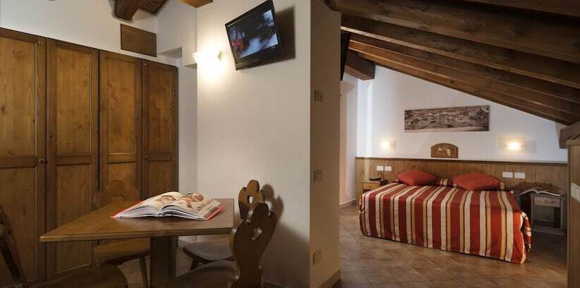 חדר סטנדרט לארבעה, Residence Chateau