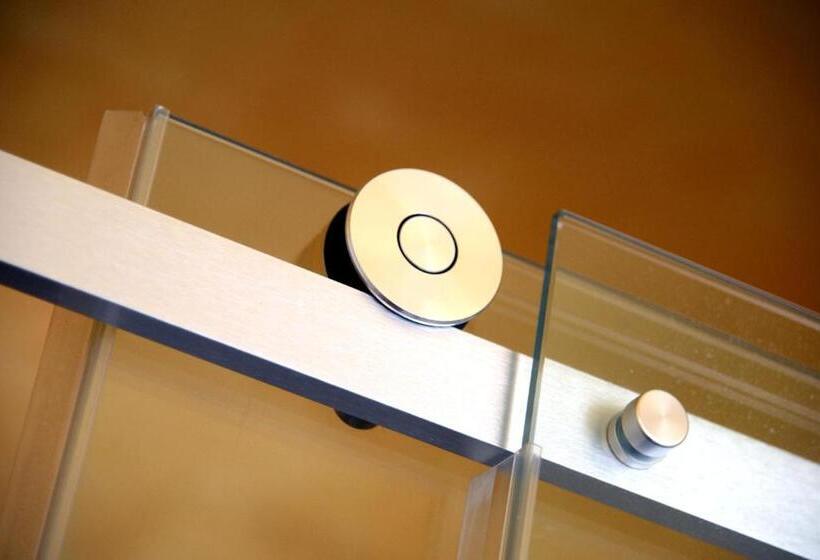 발코니 스탠다드 싱글 룸, Ristorante Commercio