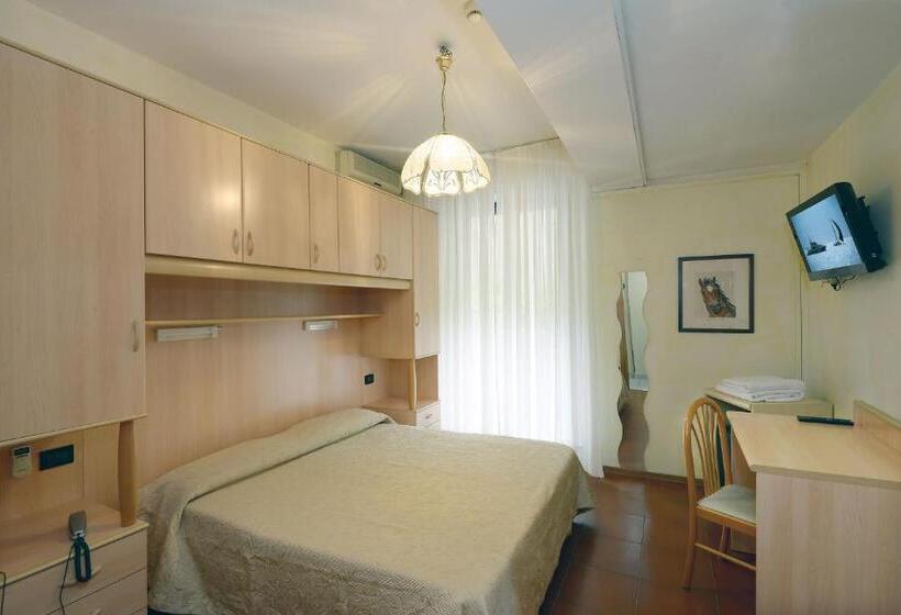 발코니 스탠다드 싱글 룸, Ristorante Commercio