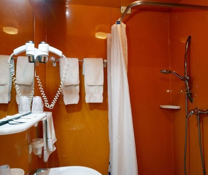 발코니 스탠다드 싱글 룸, Ristorante Commercio