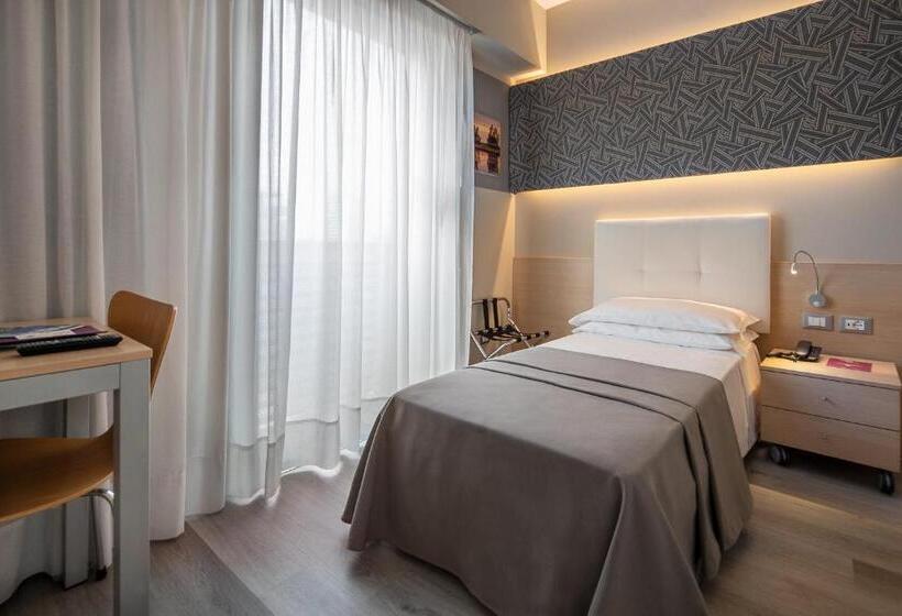 Номер Стандарт Индивидуальный, Rosanna 3 Stelle Superior