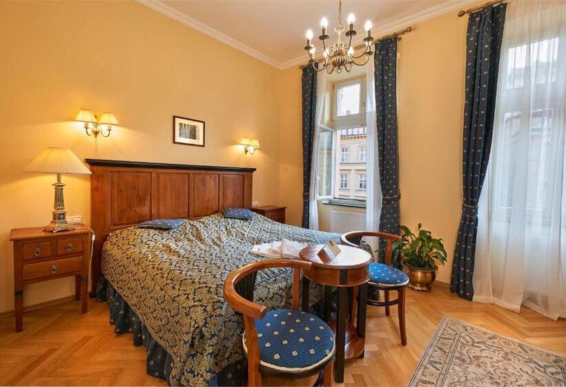 Quarto Superior, Salvator