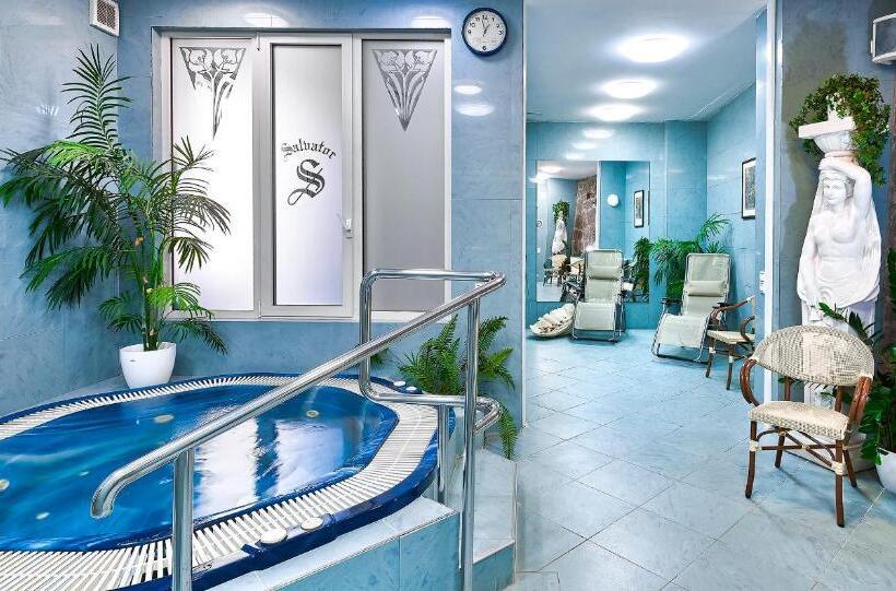 اتاق استاندارد, Salvator