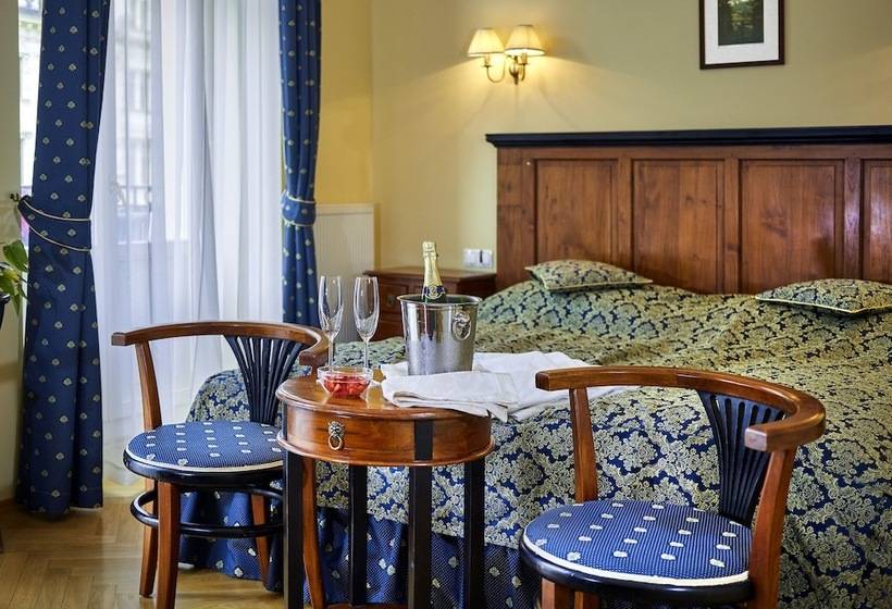 اتاق استاندارد, Salvator