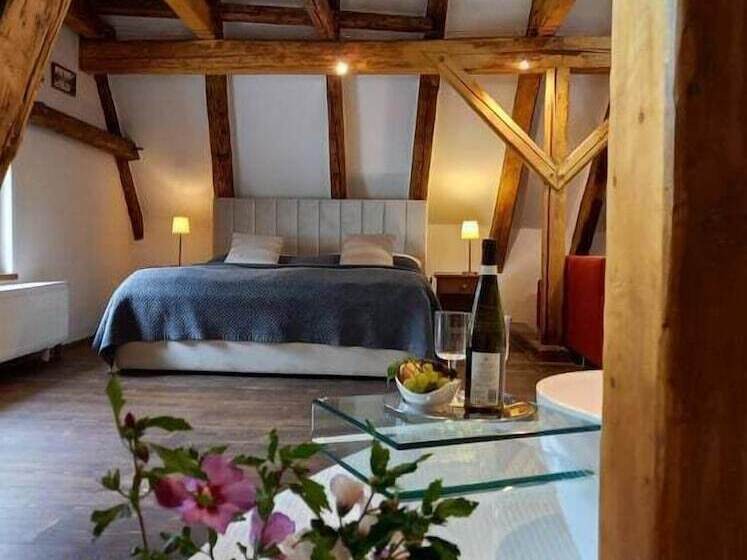 套房, Svambersky Dum