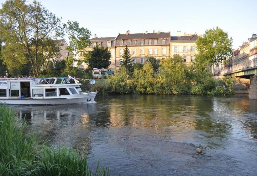 スタンダードルーム, Tandem