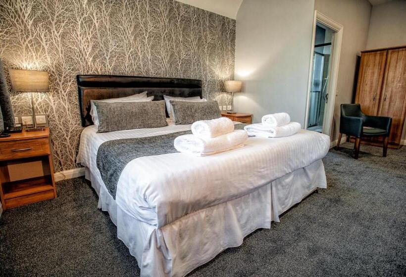 带大床的行政房间, The Management Centre